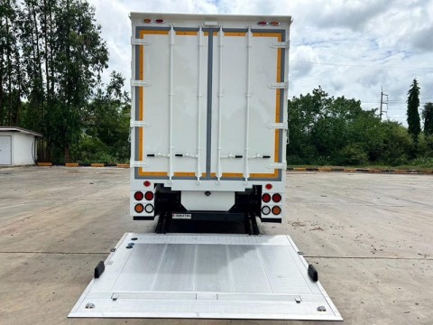 ลิฟท์ท้ายรถบรรทุก ฝาท้ายไฮดรอลิค